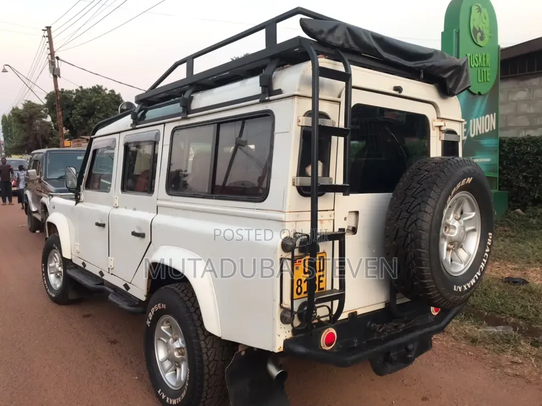 Land Rover Defender 1996 White