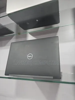 Laptop Dell Latitude 7390 8GB Intel Core i5 SSD 256GB