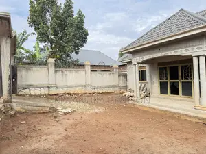 3bdrm Bungalow in Buloba, Central Division for sale