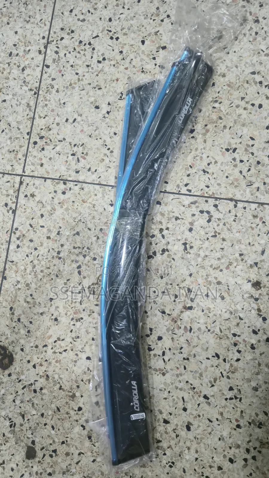 G Touring Corolla Moulding on Rainguards