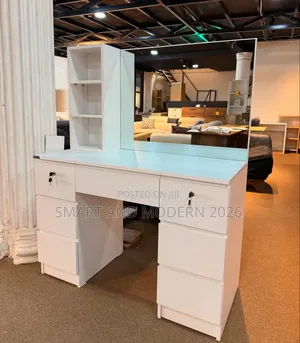 Magnum Dresser /With Mirror/ in Urban /Walnut Colourdressing Mirror/