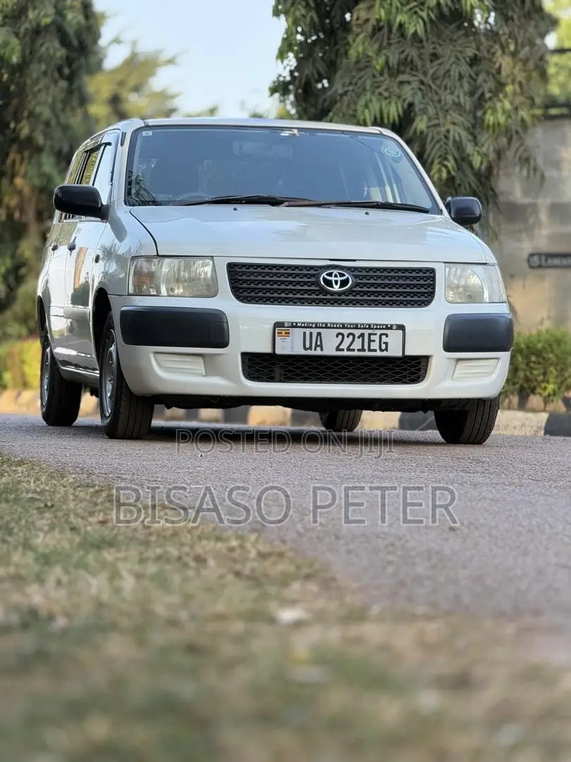 Toyota Probox 1.5 F 4WD 2015 White