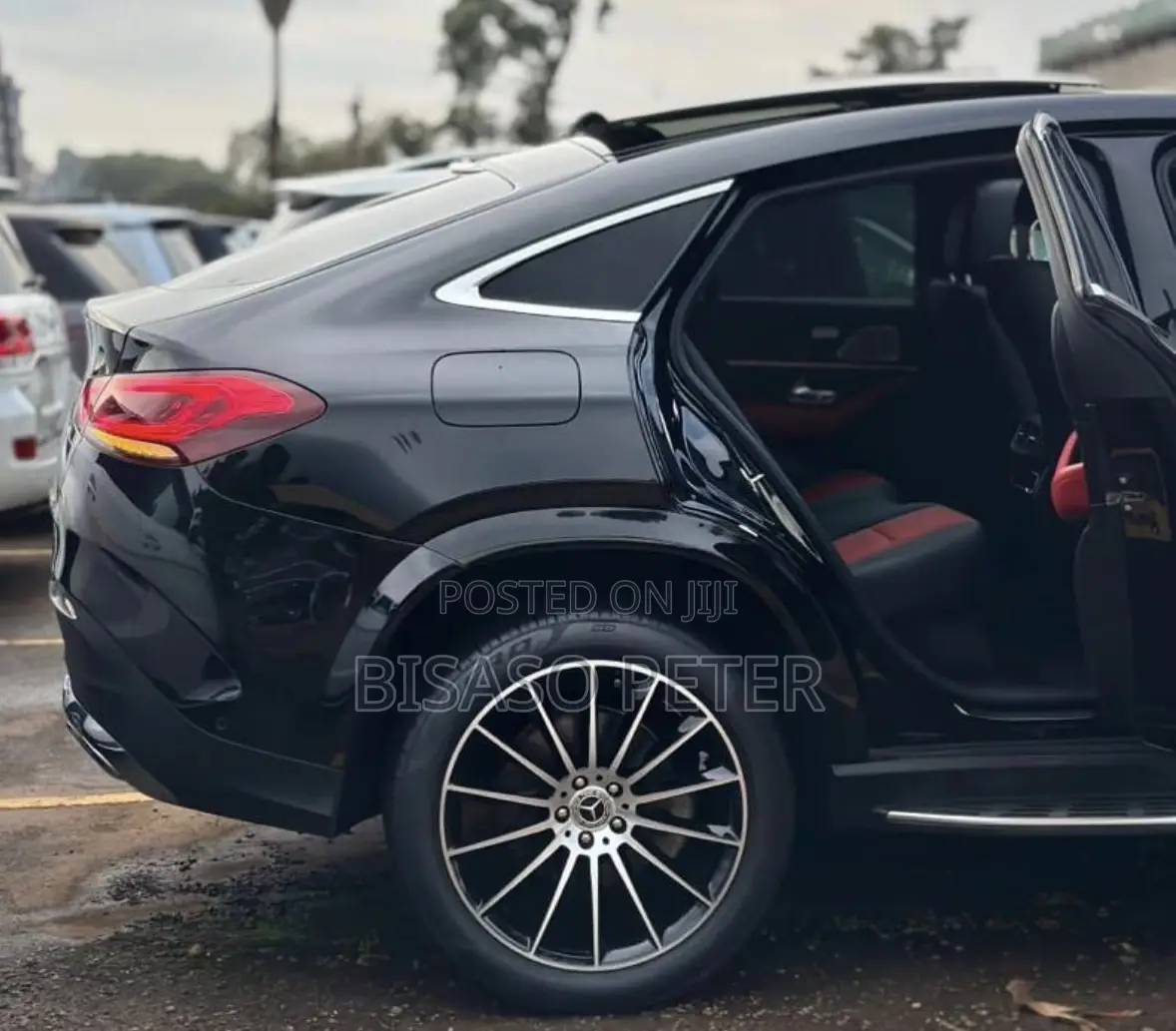 Mercedes-Benz GLE-Class GLE 400d 4MATIC 2021 Black