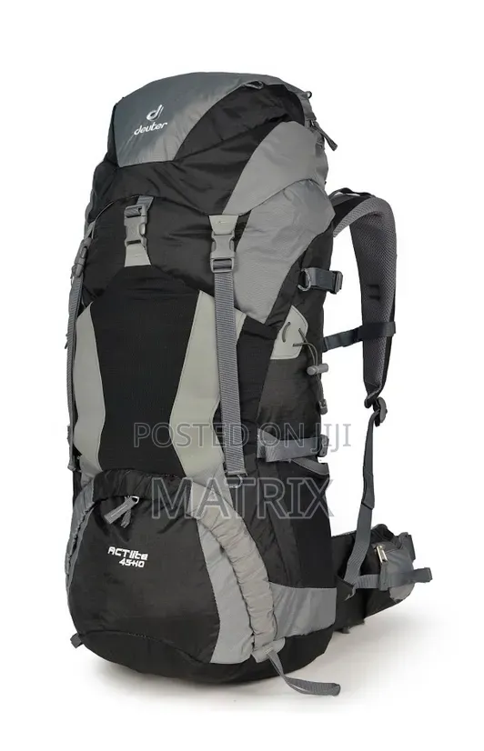 Hiking Backpack Water Resistant Bag With Rain Cover for Outdoor Sports
