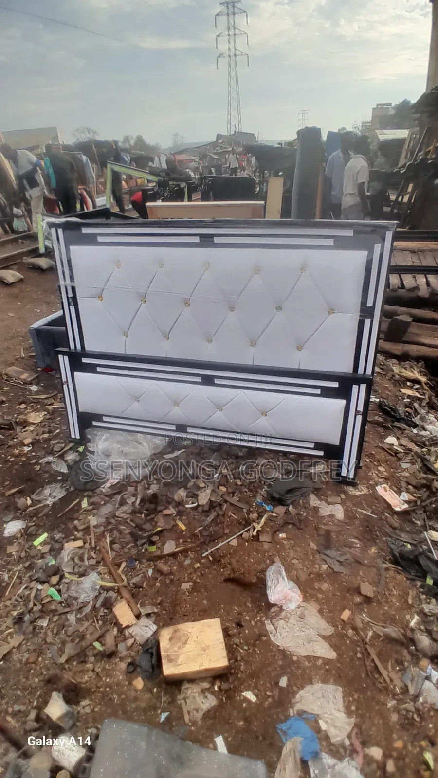 White Flame Bed White Beck in 5by6 Stripe Size