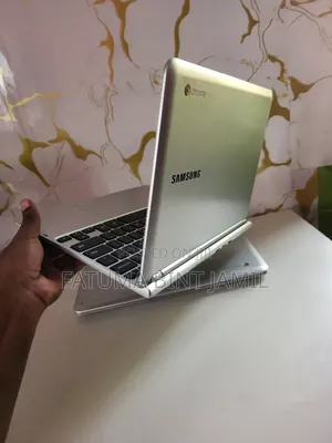 Laptop Samsung Galaxy Book 2 2GB HDD+SSD 16 GB