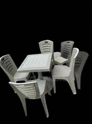 Beautiful Plastic Chairs and Table Beautiful Plastic Chairs and Table