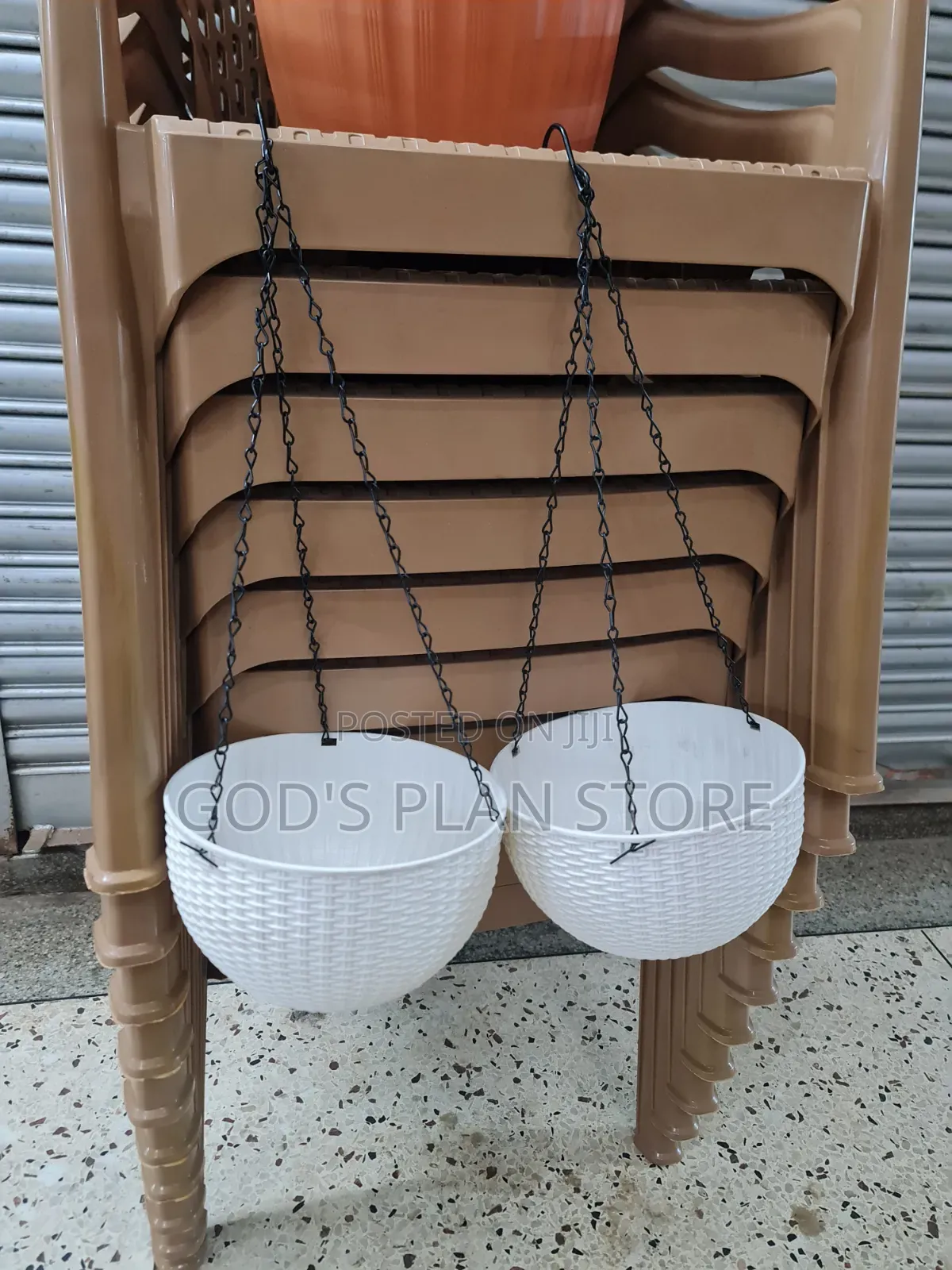 Beautiful Hanging Pots Hanging Plastic Flower Pots