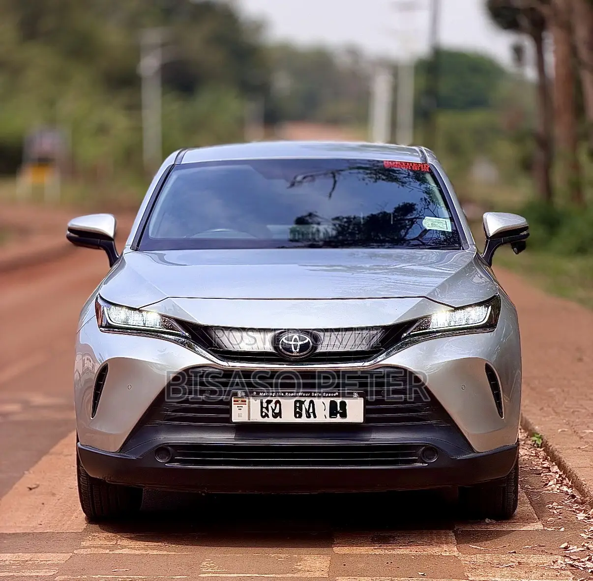 Toyota Harrier 2.0 4WD 2021 Silver