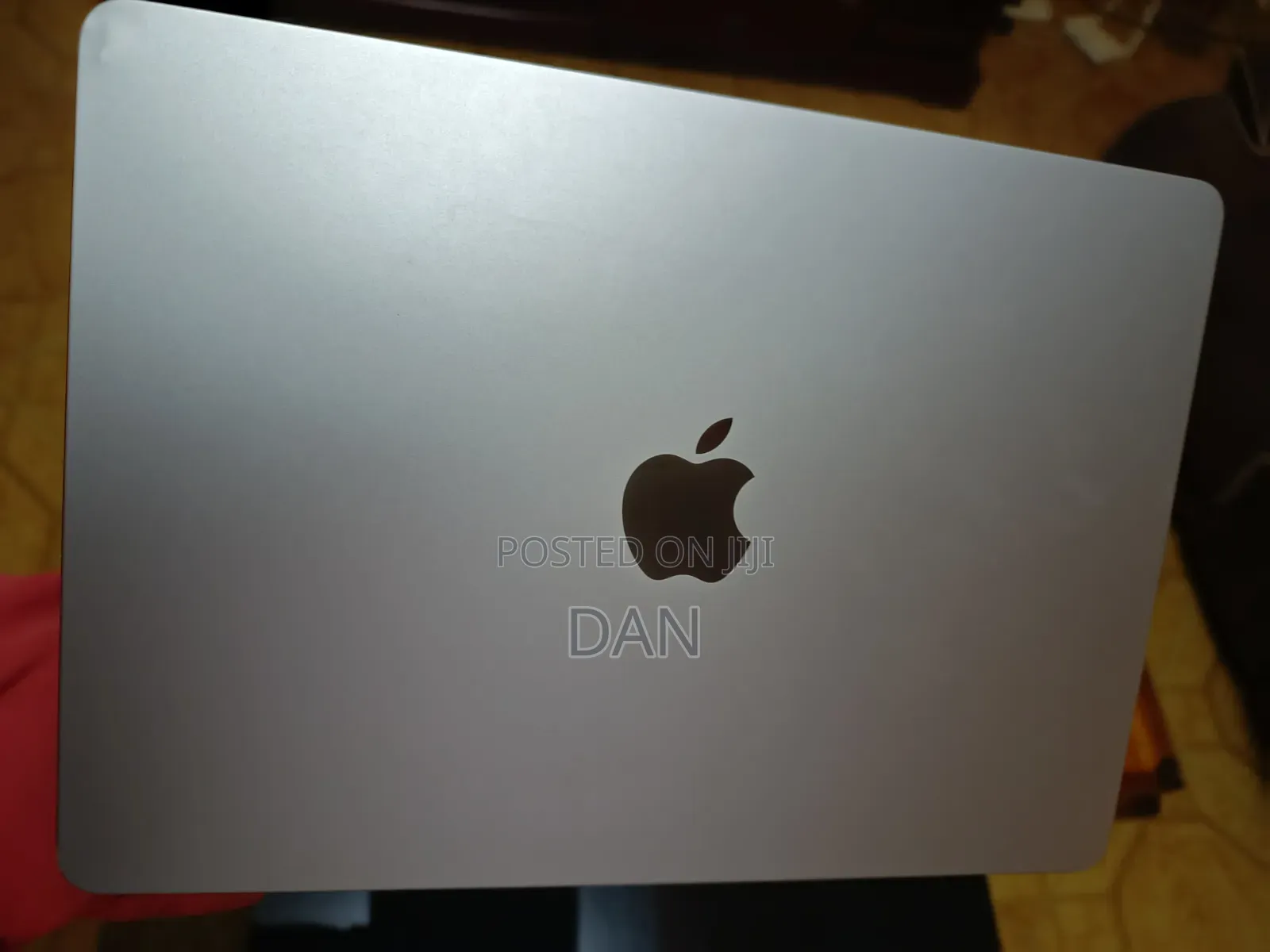 Laptop Apple MacBook Air 2022 M2 8GB Intel Core i5 SSD 256GB