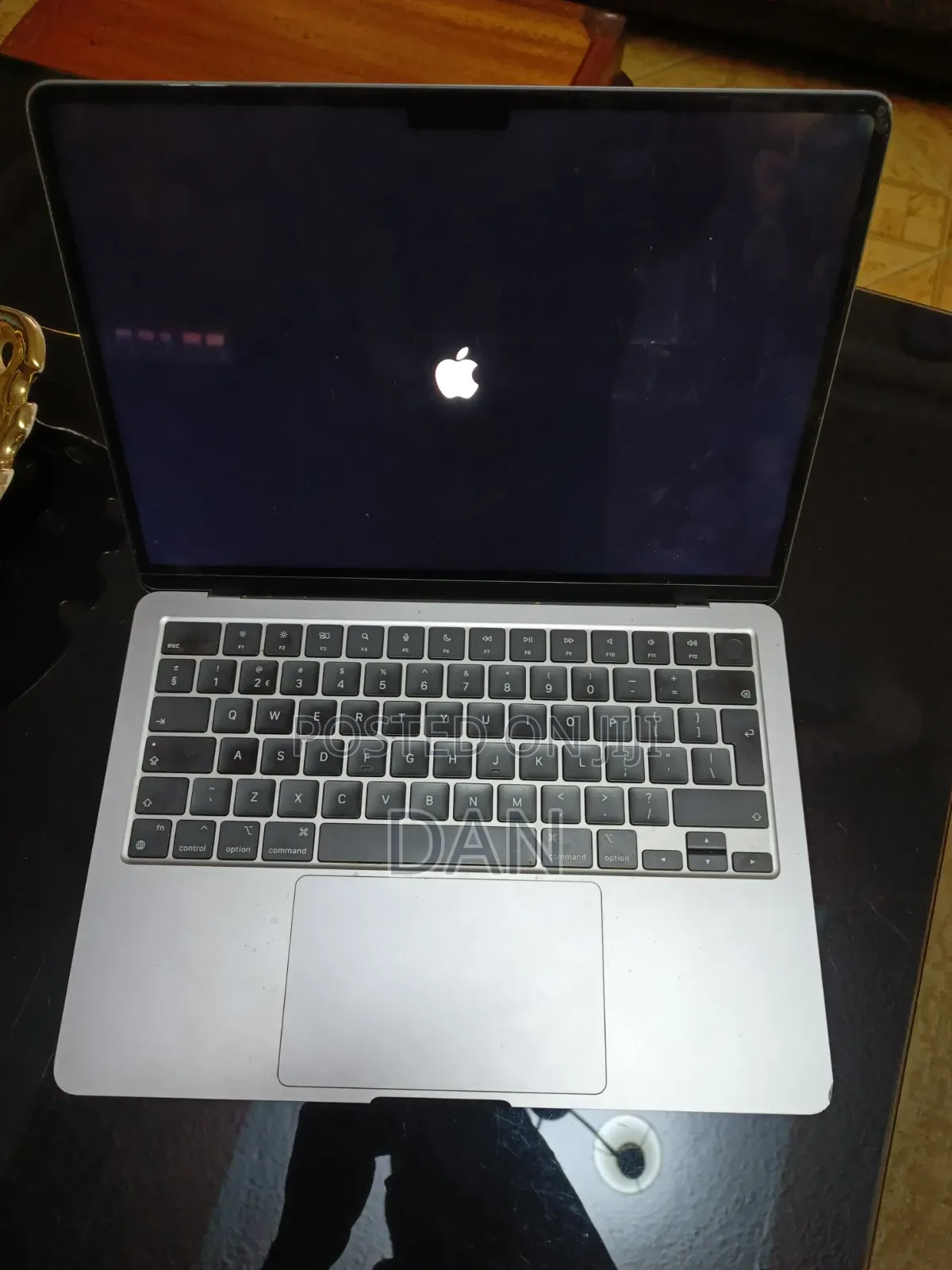 Laptop Apple MacBook Air 2022 M2 8GB Intel Core i5 SSD 256GB