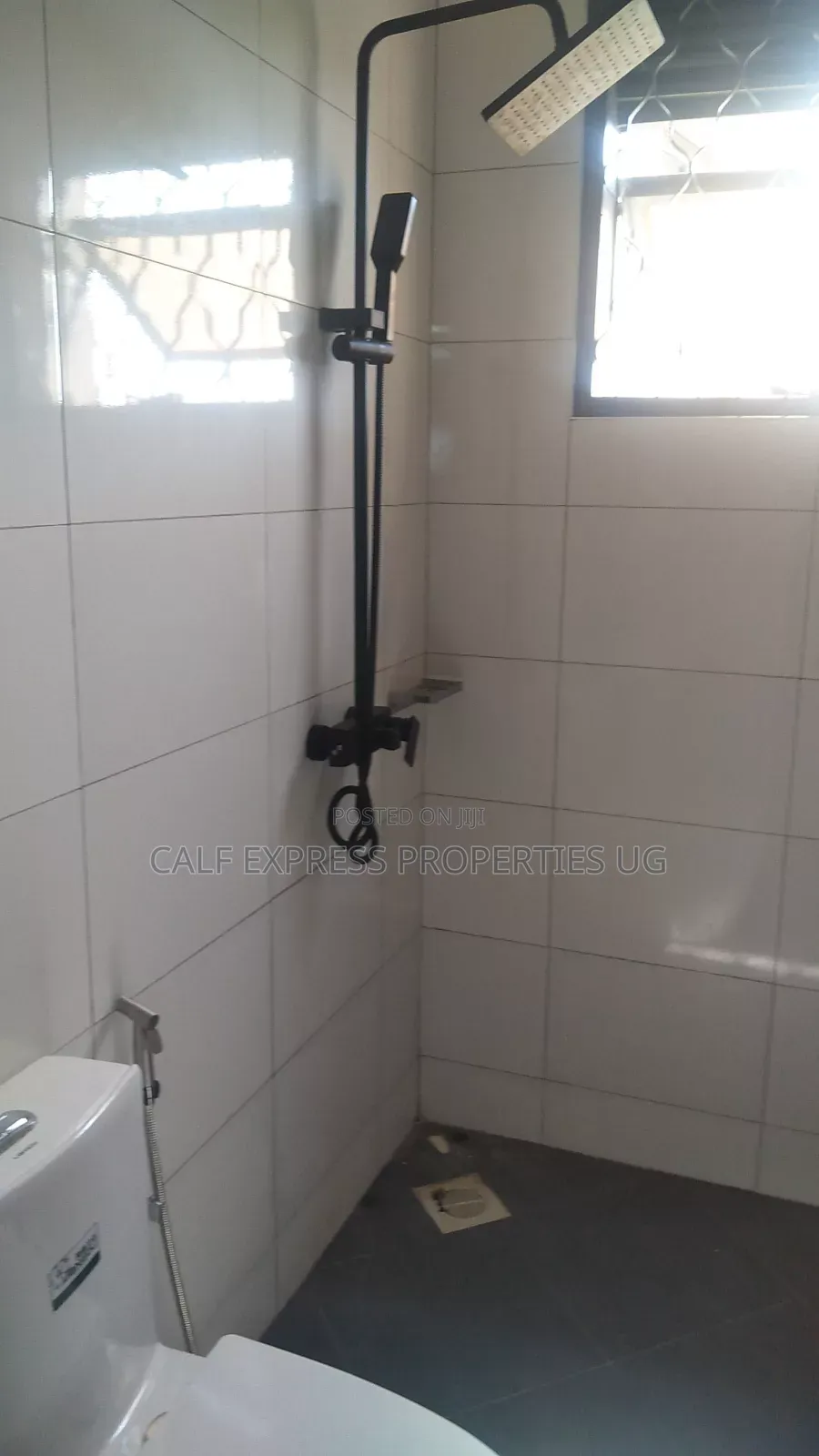 Studio Apartment in Kiwafu Estate, Central Division for rent