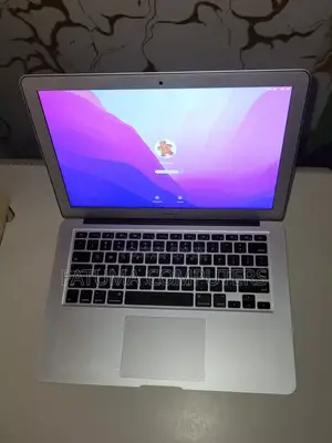 Laptop Apple MacBook Air 256GB Intel Core i7 HDD+SSD 250GB