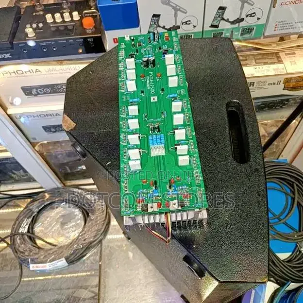 CA 12 Motherboard