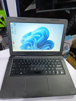 Laptop Dell Latitude 3380 8GB Intel Core i3 HDD 320GB