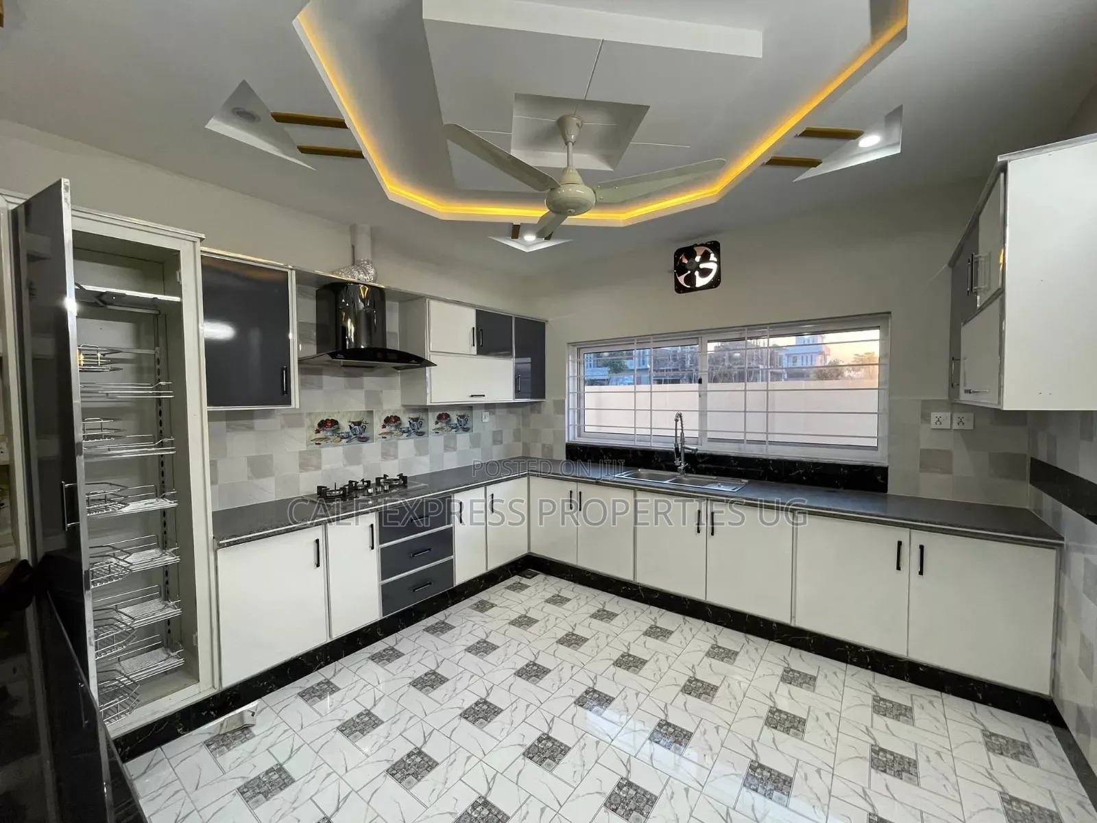 5bdrm House in Nakawa Estate, Central Division for rent