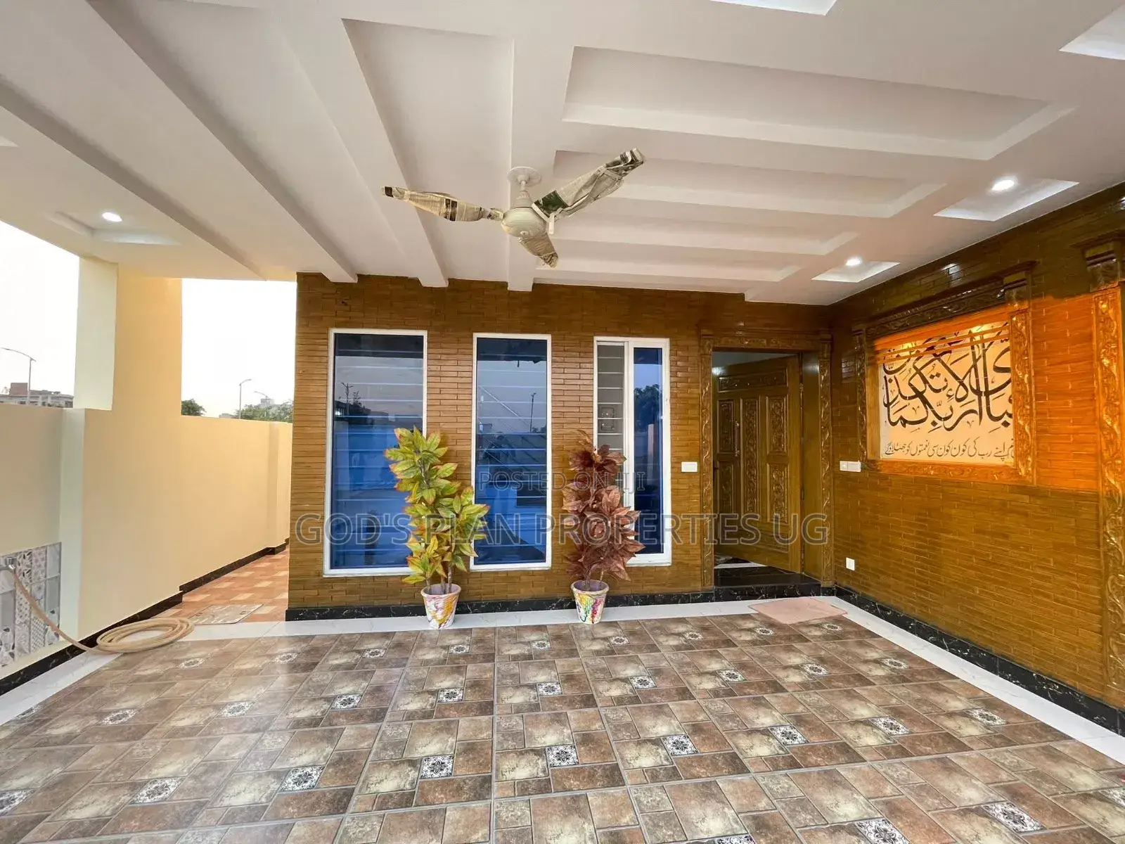 5bdrm House in Nakawa Estate, Central Division for rent