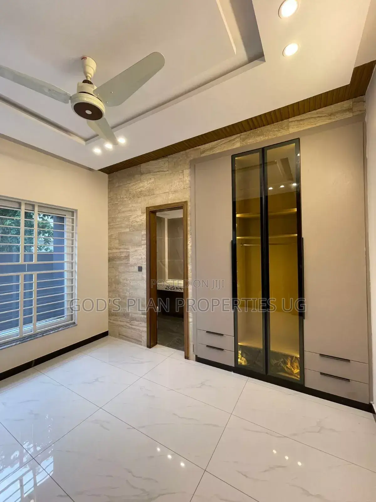 5bdrm House in Nakawa Estate, Central Division for rent