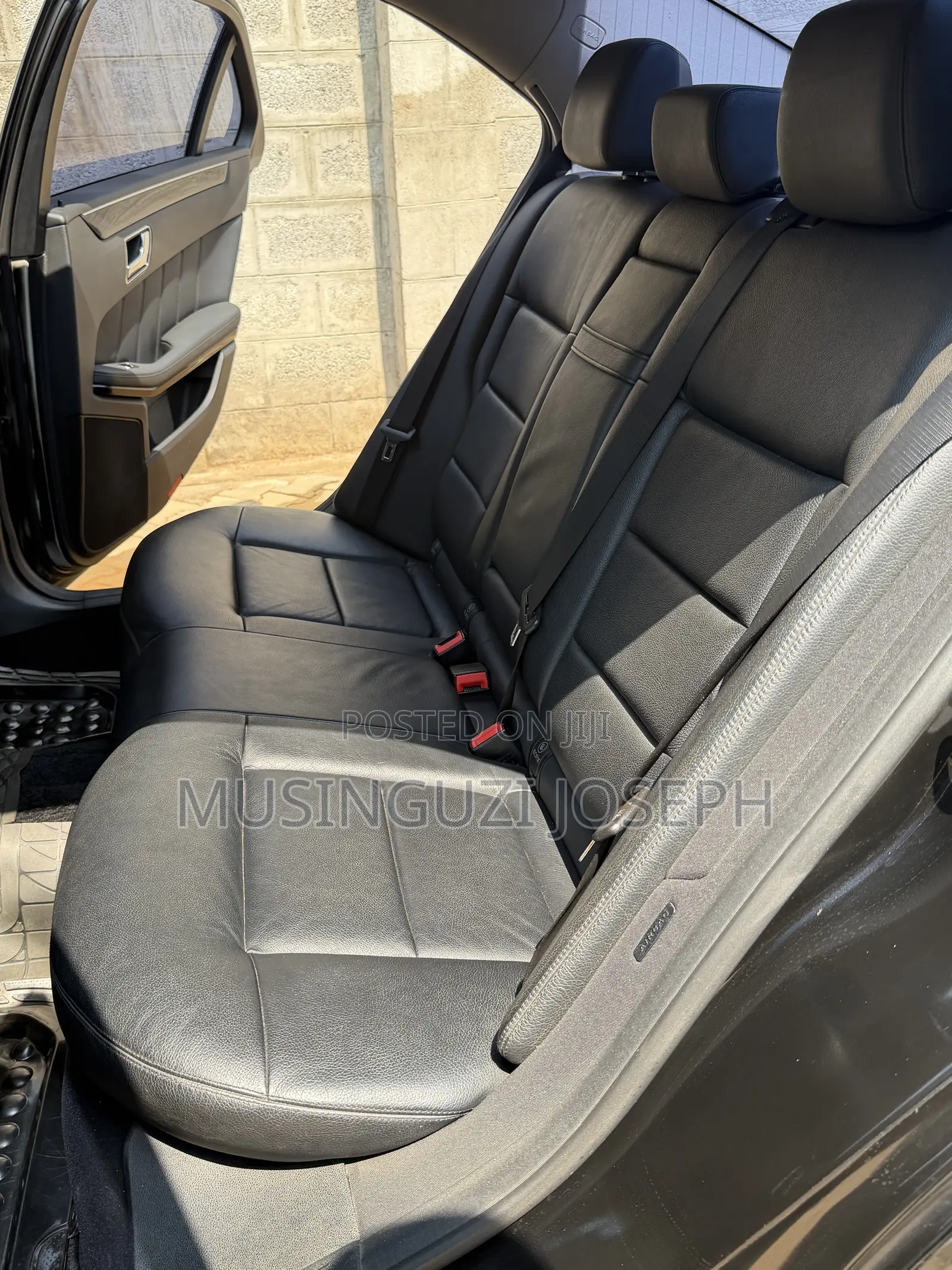 Mercedes-Benz E300 2010 Black