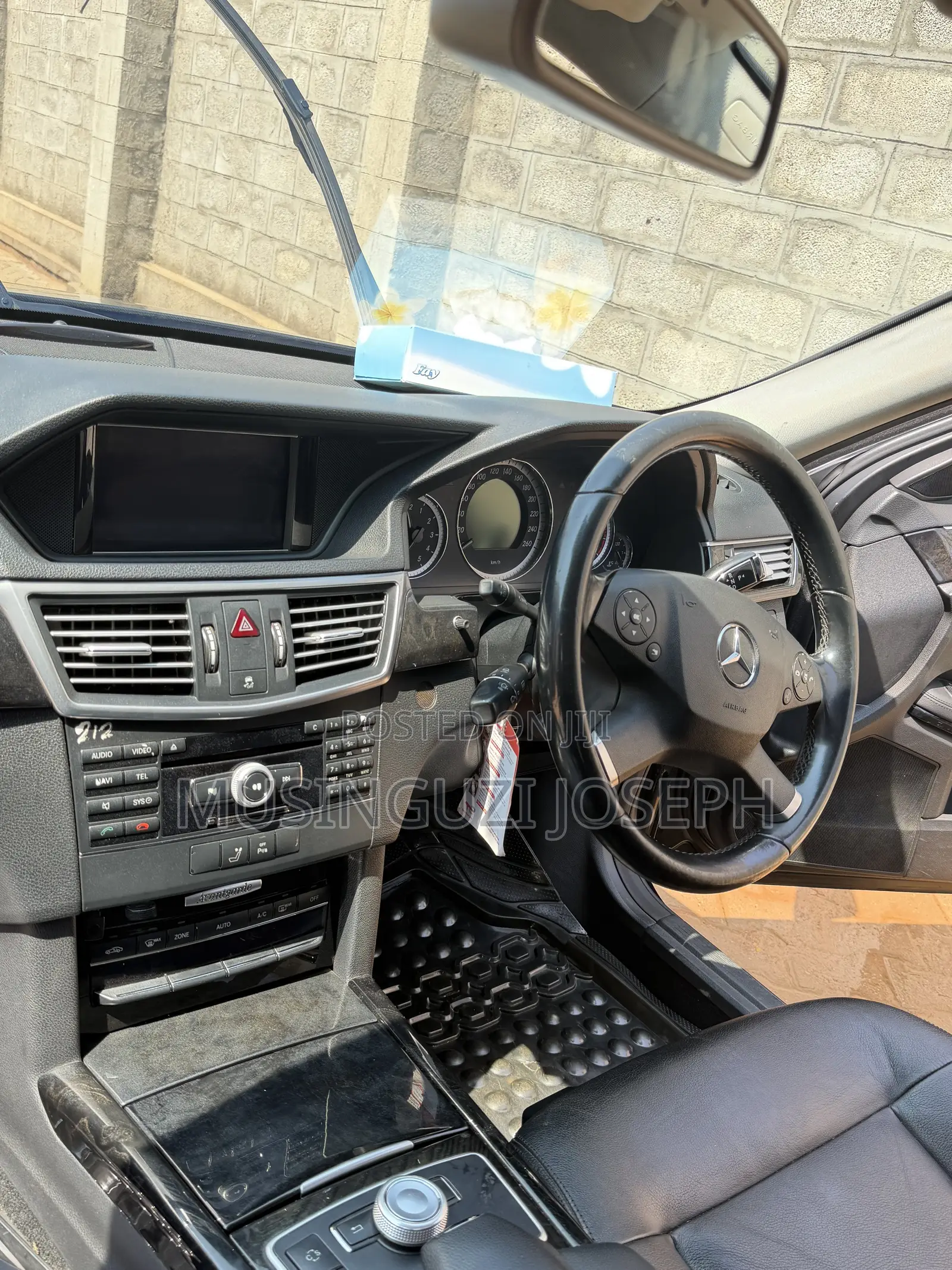 Mercedes-Benz E300 2010 Black