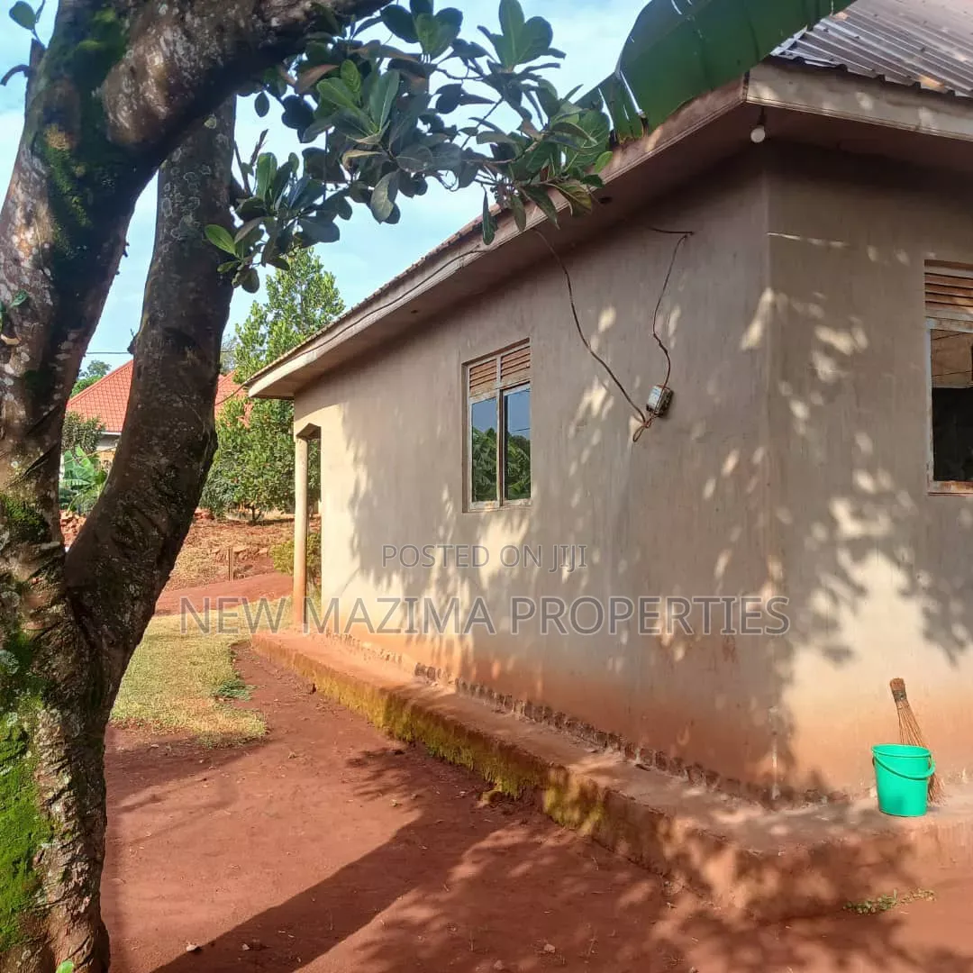 2bdrm House in Budo Town, Central Division for sale