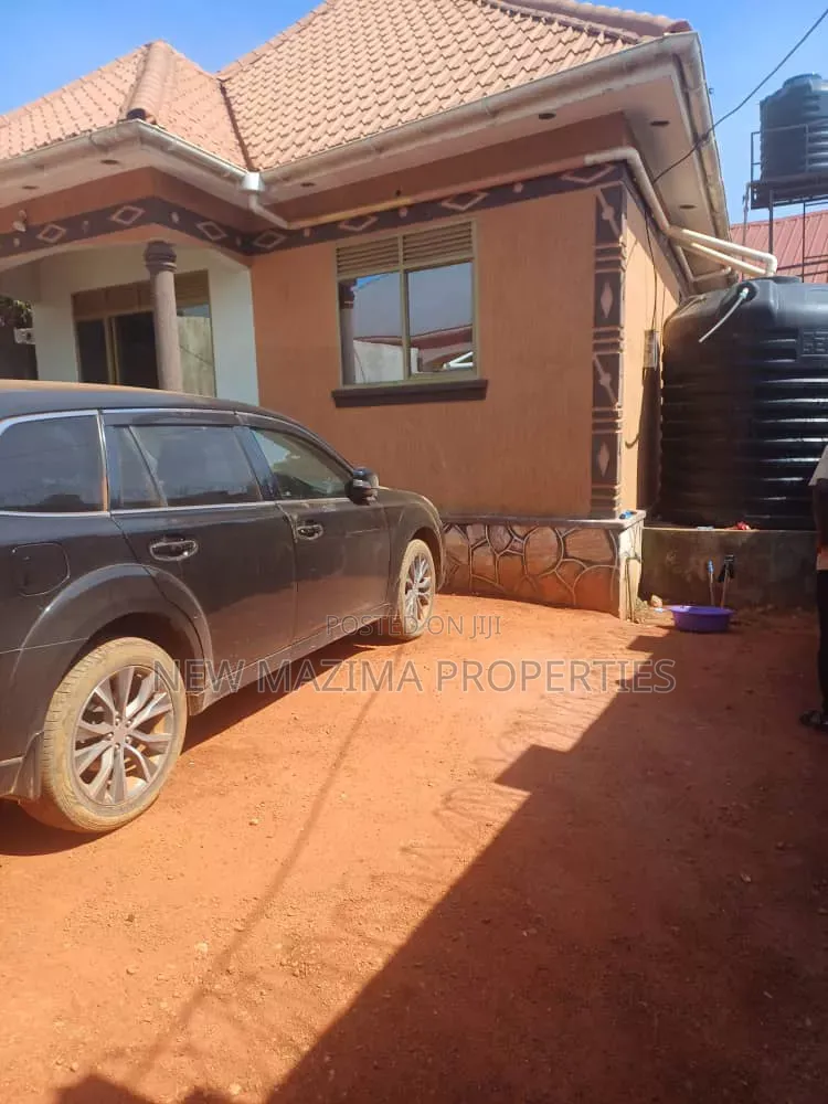 2bdrm House in Busabaala, Central Division for sale