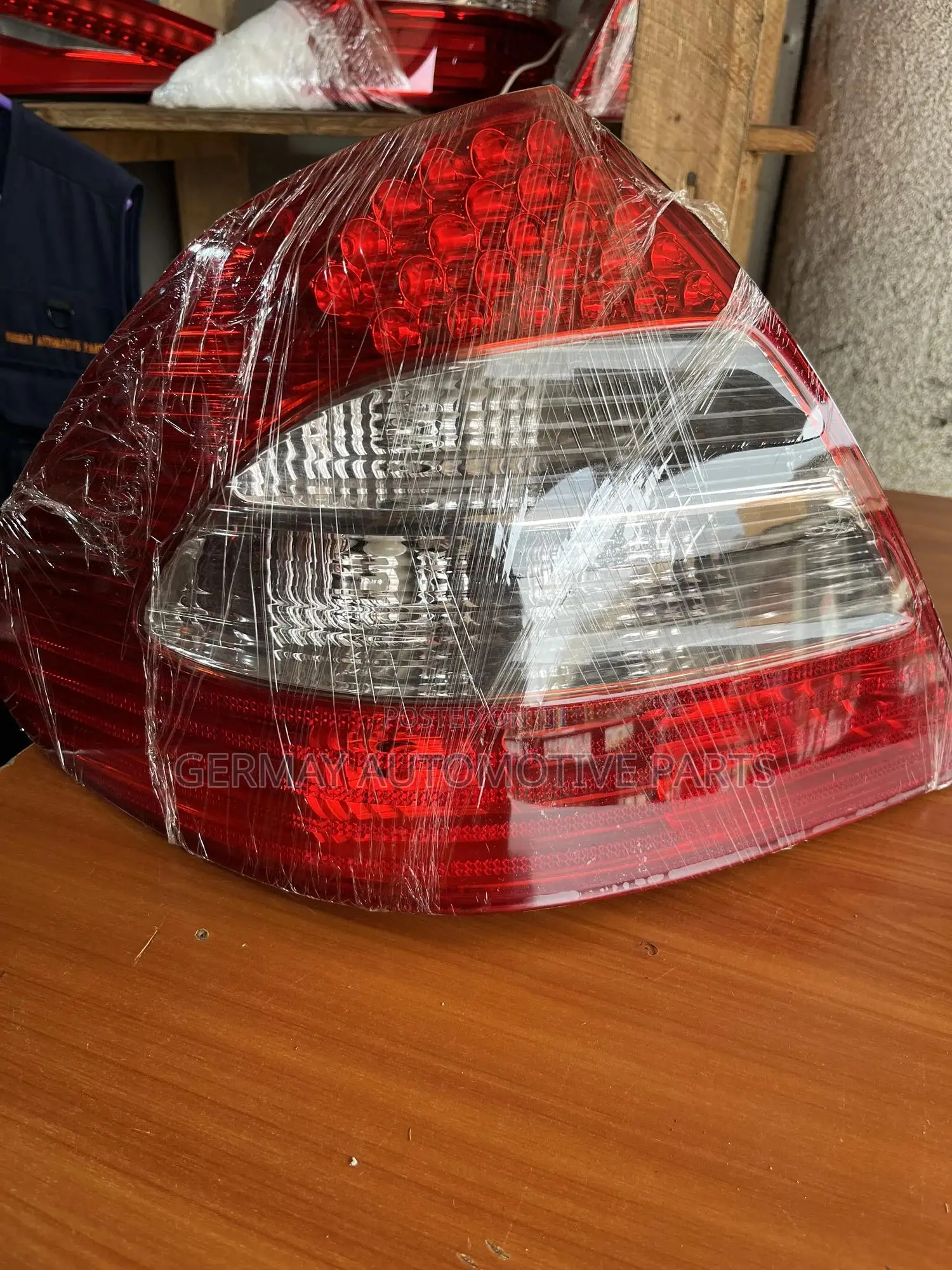 Taillights for Mercedes Benz E Class W211 2002-2008