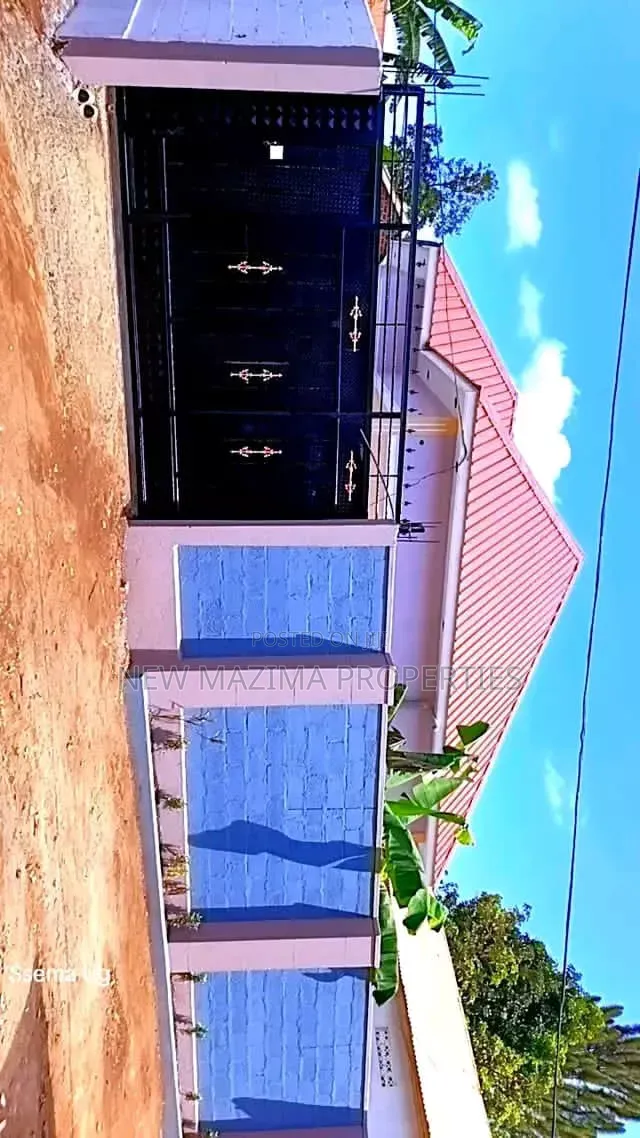3bdrm Bungalow in Bulenga Town, Central Division for sale