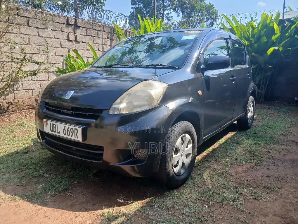 Toyota Passo 1.0 FWD 2007 Black