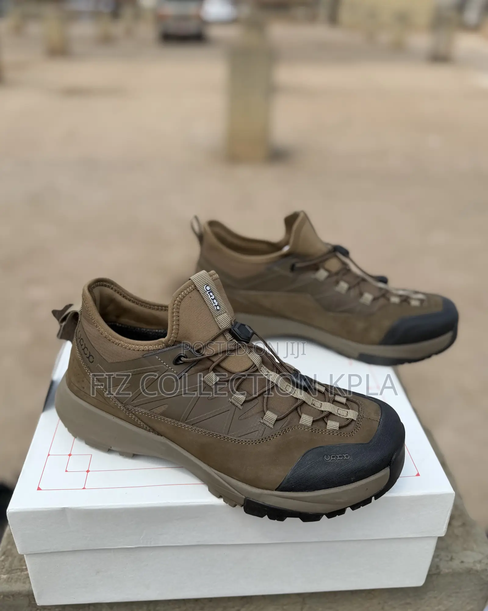 Ecco Olive Green Leather Walking Sneakers