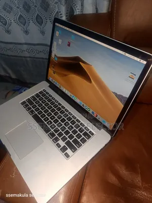 Laptop Apple MacBook Pro 2015 16GB Intel Core i7 SSD 500GB