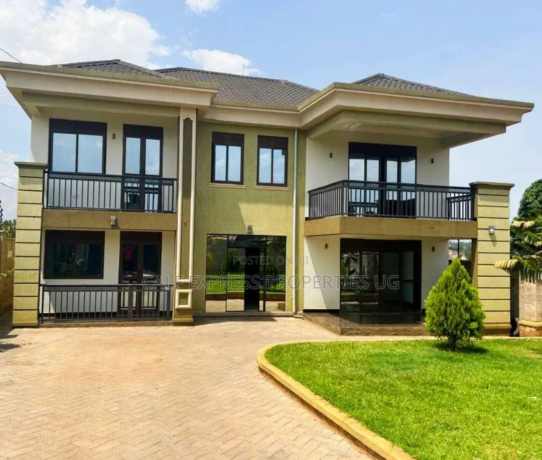 6bdrm Duplex in Nakawa Estate, Central Division for rent
