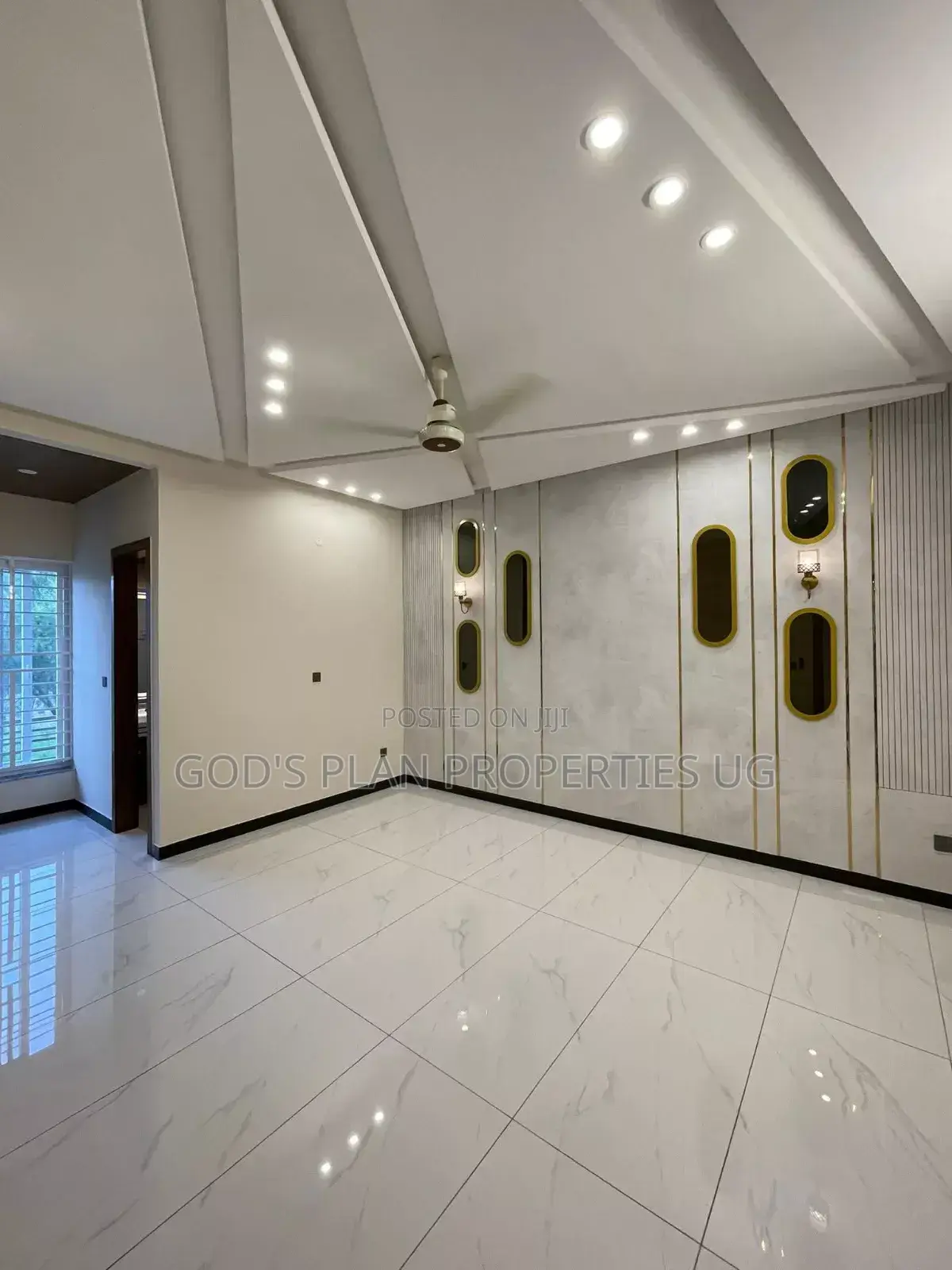 6bdrm Duplex in Nakawa Estate, Central Division for rent