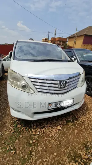 Toyota Alphard 2.4 Petrol FWD 2008 White