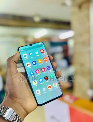 Samsung Galaxy A70 128 GB Black