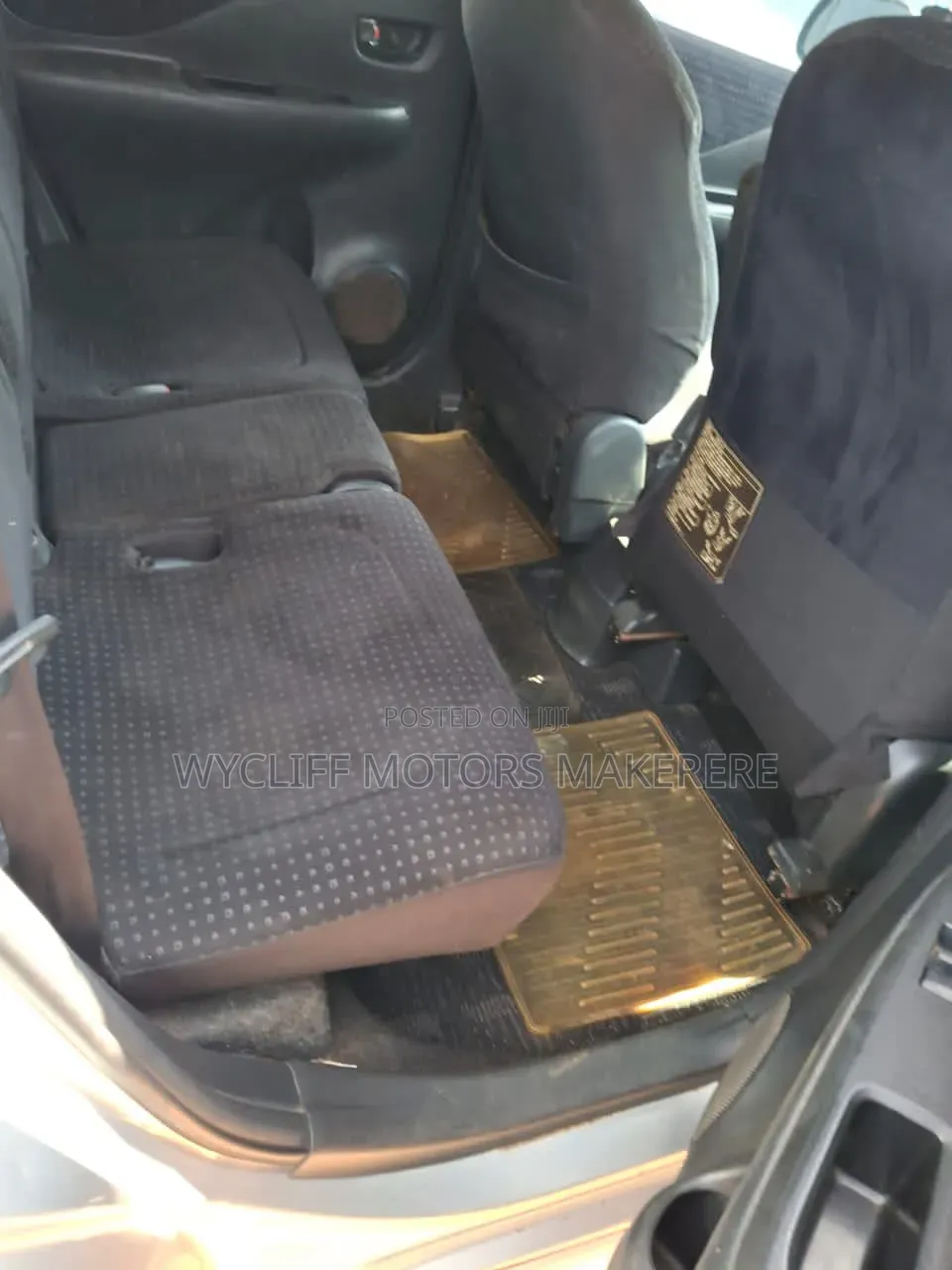 Toyota HiAce 2007 Silver