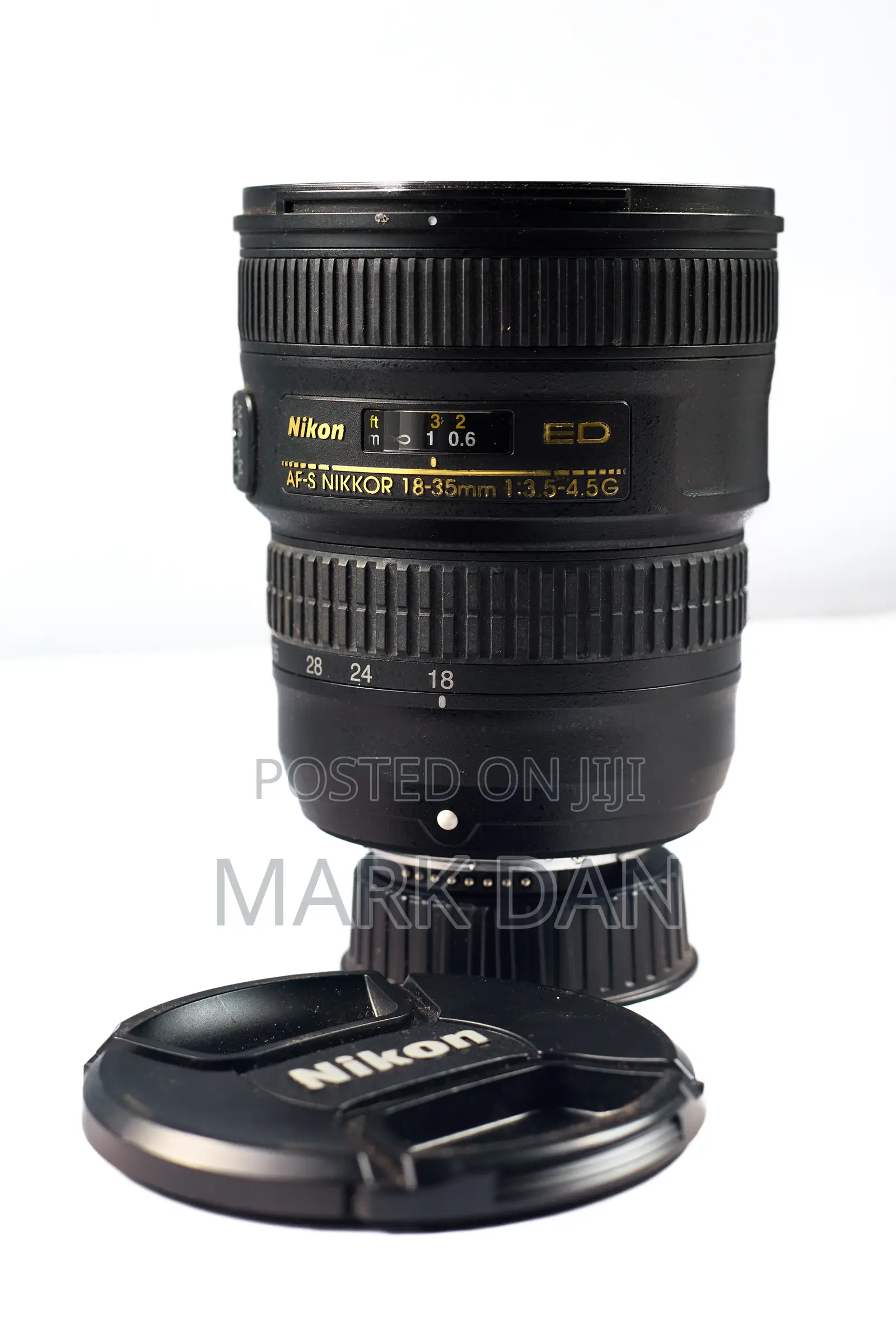 Nikon AF-S 18-35mm Wide Lense
