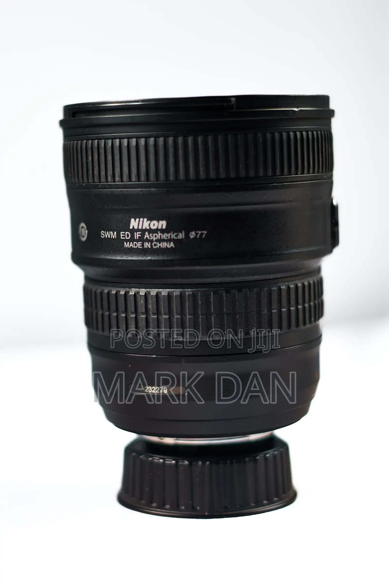 Nikon AF-S 18-35mm Wide Lense