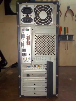 Desktop Computer 1GB Intel HDD 160GB