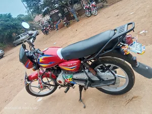 Bajaj CT 125X 2024 Red
