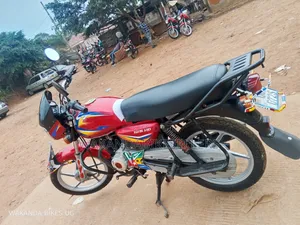 Bajaj CT 125X 2024 Red