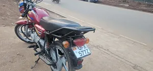 Bajaj CT 125X 2023 Red