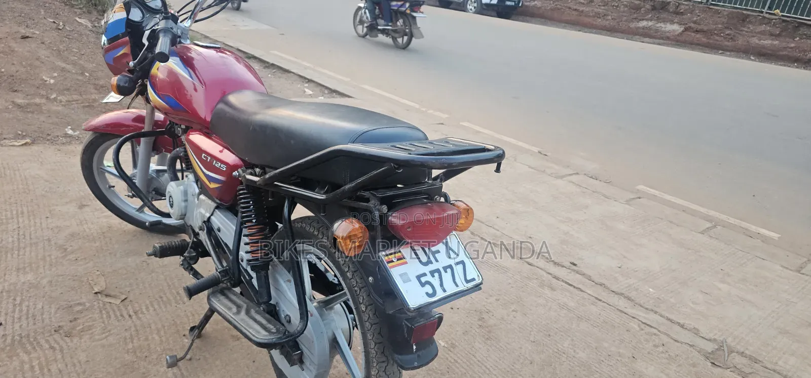 Bajaj CT 125X 2023 Red