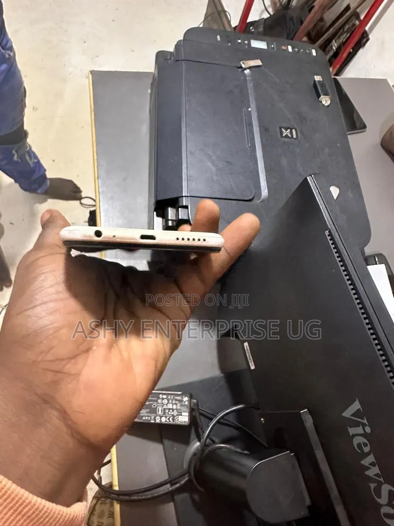 Tecno Spark 3 32 GB Rose Gold