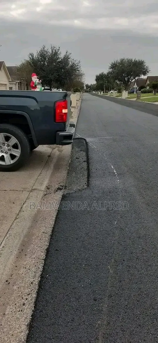 Paving, Asphalt, Compound Levelling, Murram, Potholes,courts
