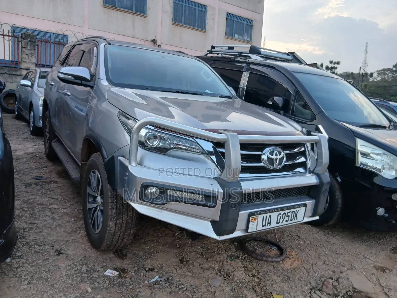 Toyota Fortuner 2017 Silver
