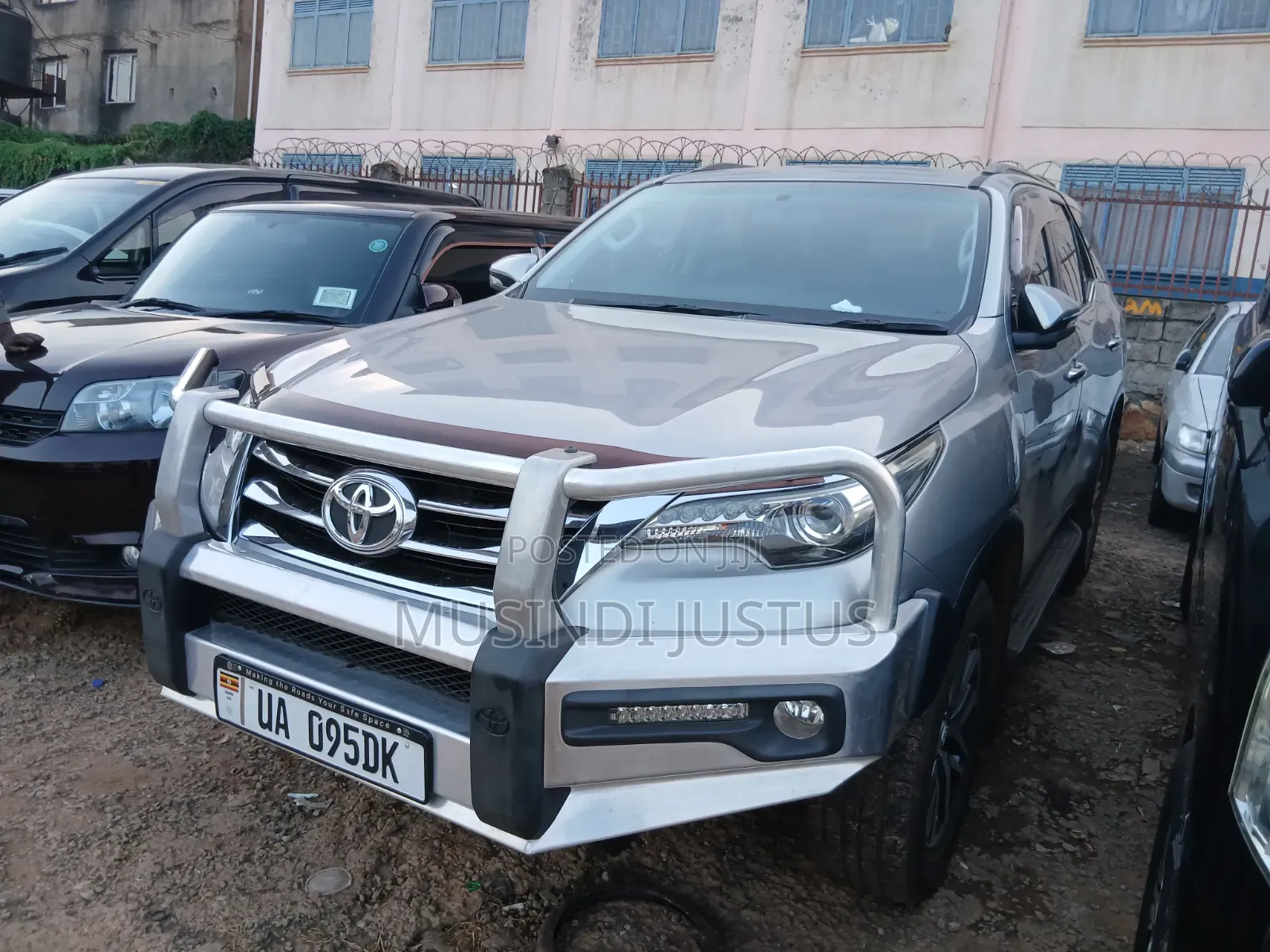 Toyota Fortuner 2017 Silver