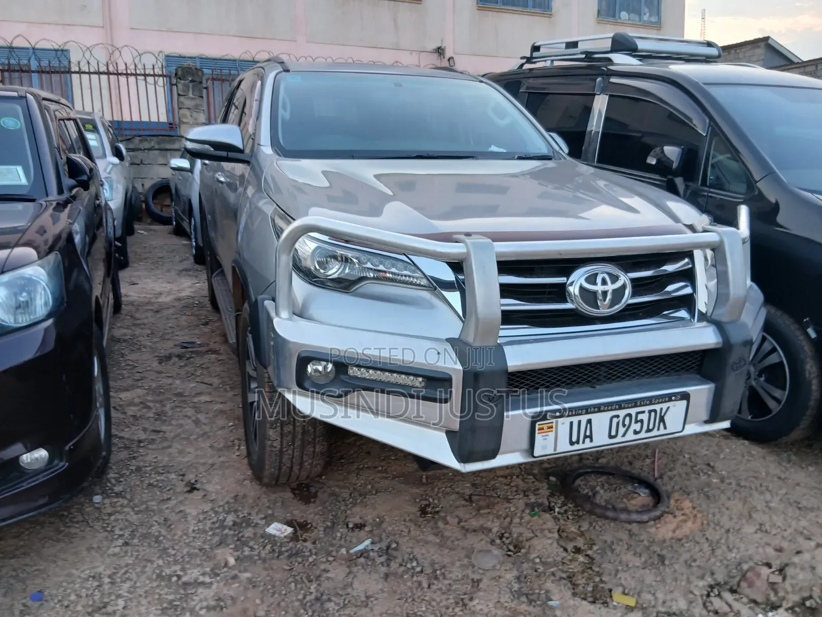 Toyota Fortuner 2017 Silver