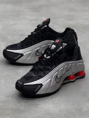 Nike Shox R4 Black Silver Red