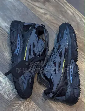 OffWhite Black Fashion Classic Sneakers